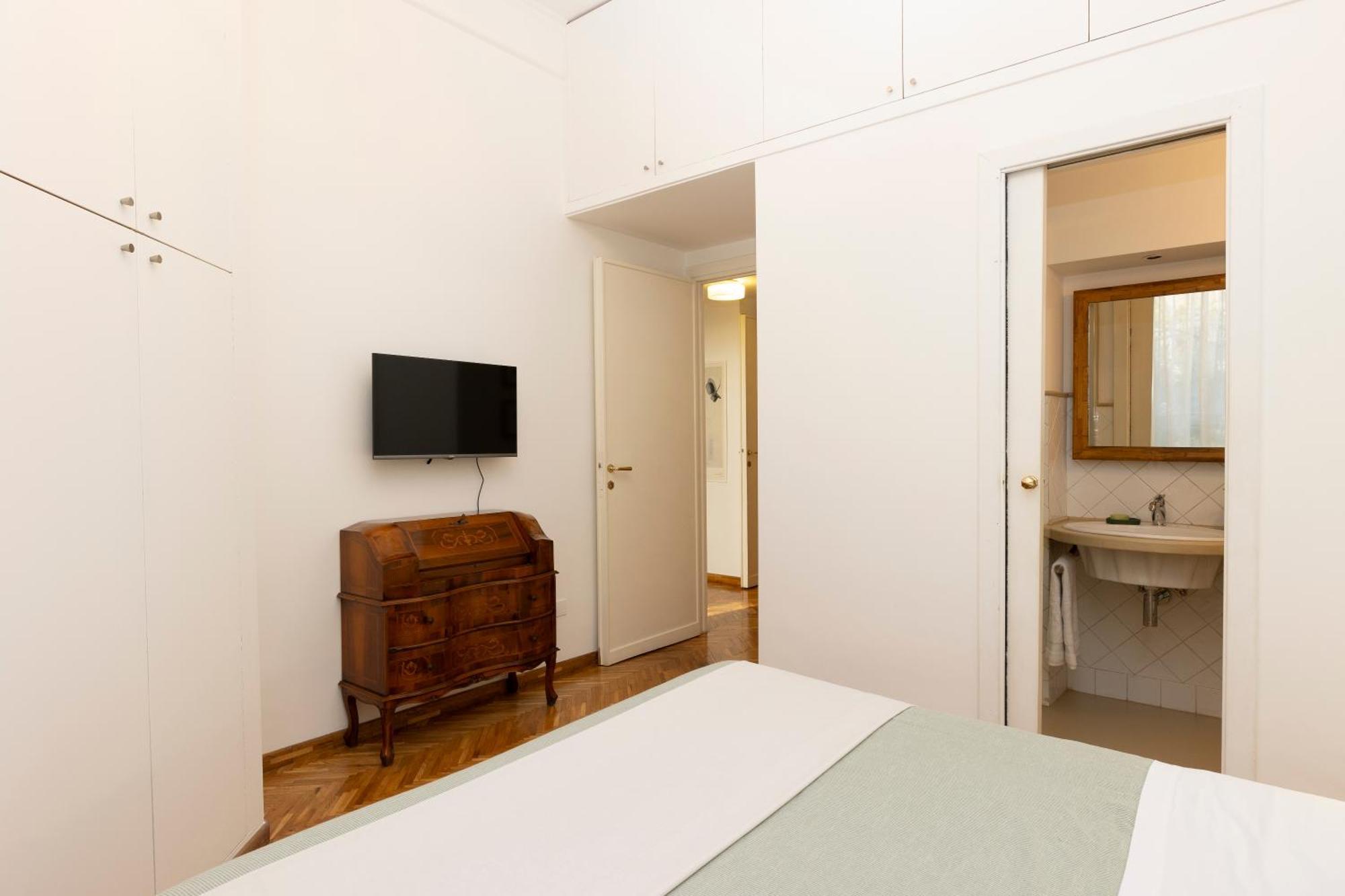 The Orange Garden Apartment